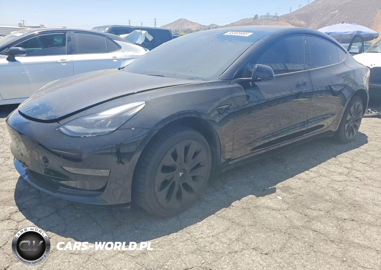 2023 Tesla Model 3 – zdjęcie 1 z 12