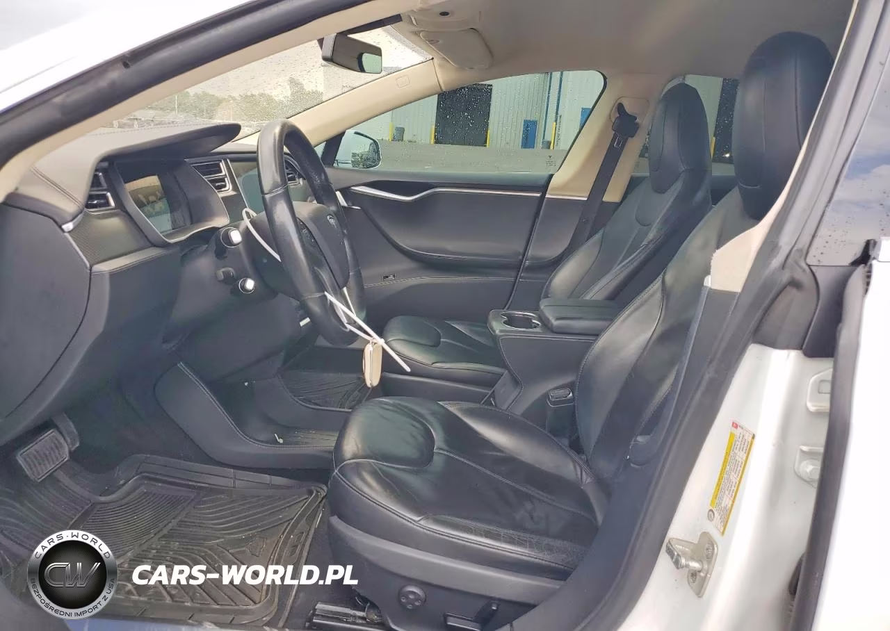 2014 Tesla Model S VIN:5YJSA1H19EFP61336 - 7