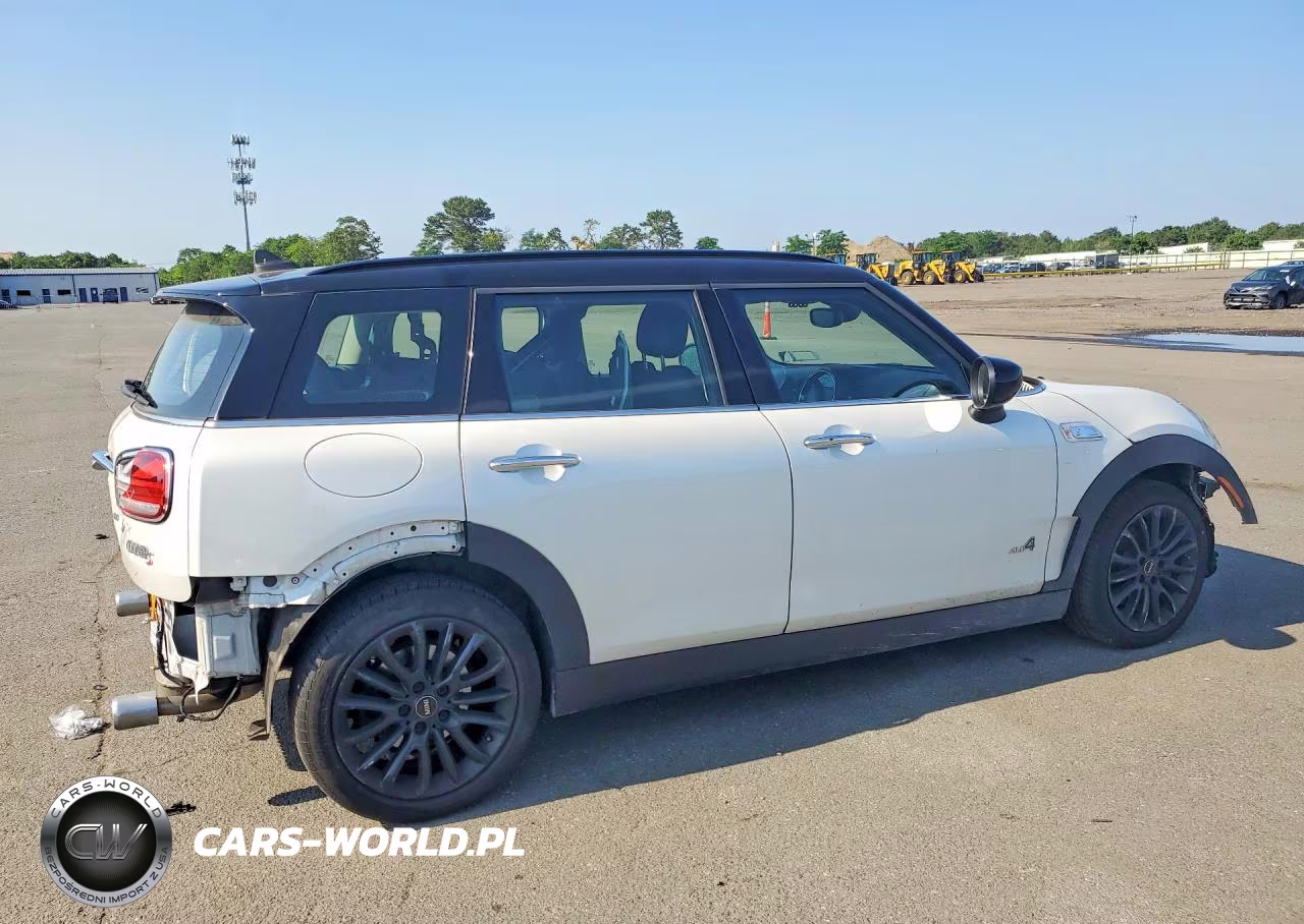 2023 Mini Cooper S Clubman All4 VIN:WMWXJ1C05P2T87895 - 3