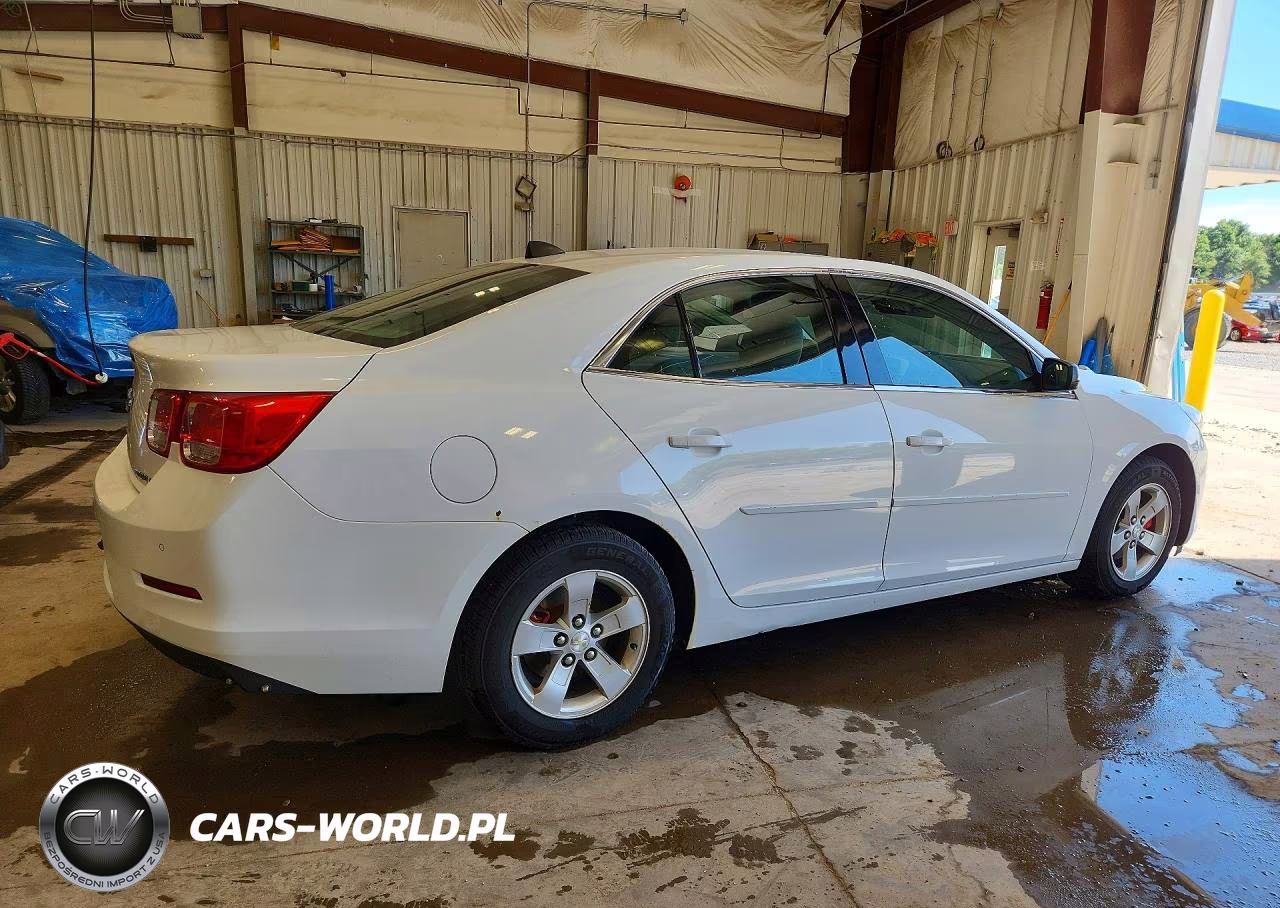 2014 Chevrolet Malibu Ls VIN:1G11B5SL4EF130430 - 3