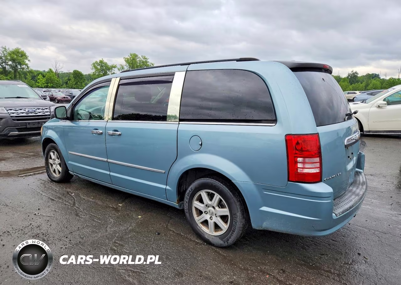 2010 Chrysler Town & Country Touring VIN:2A4RR5D12AR347764 - 2