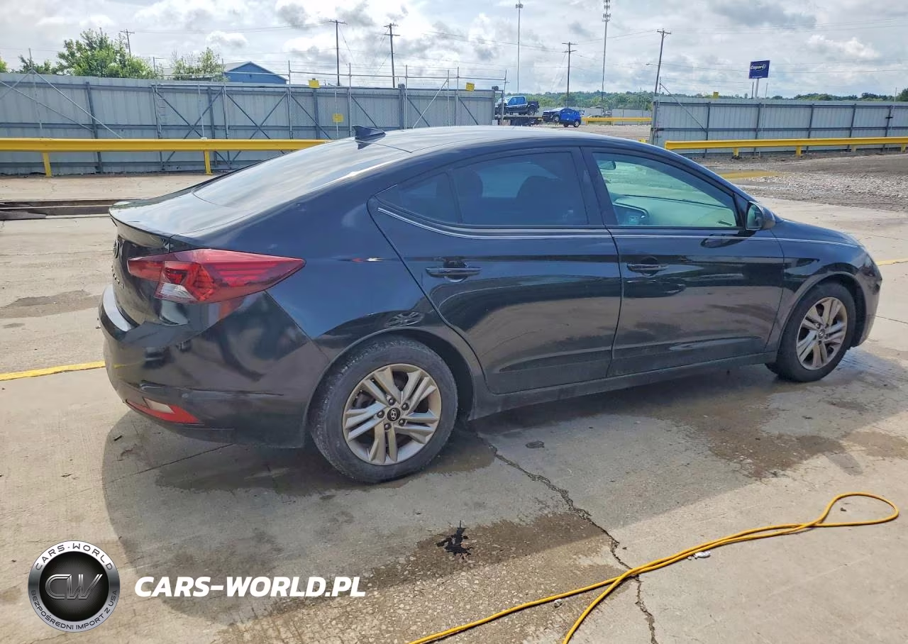 2020 Hyundai Elantra Sel VIN:5NPD84LF4LH519741 - 3