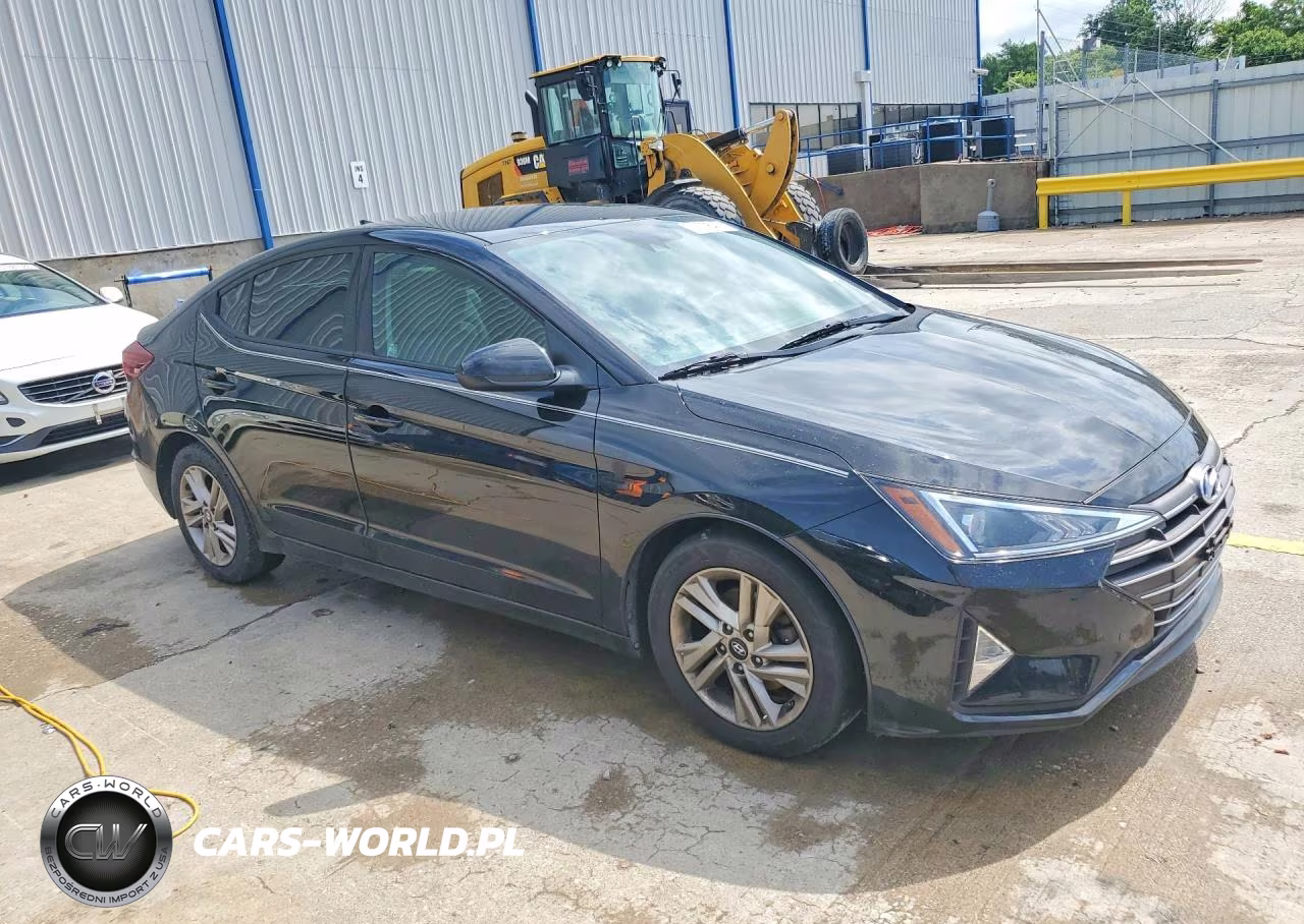 2020 Hyundai Elantra Sel VIN:5NPD84LF4LH519741 - 4