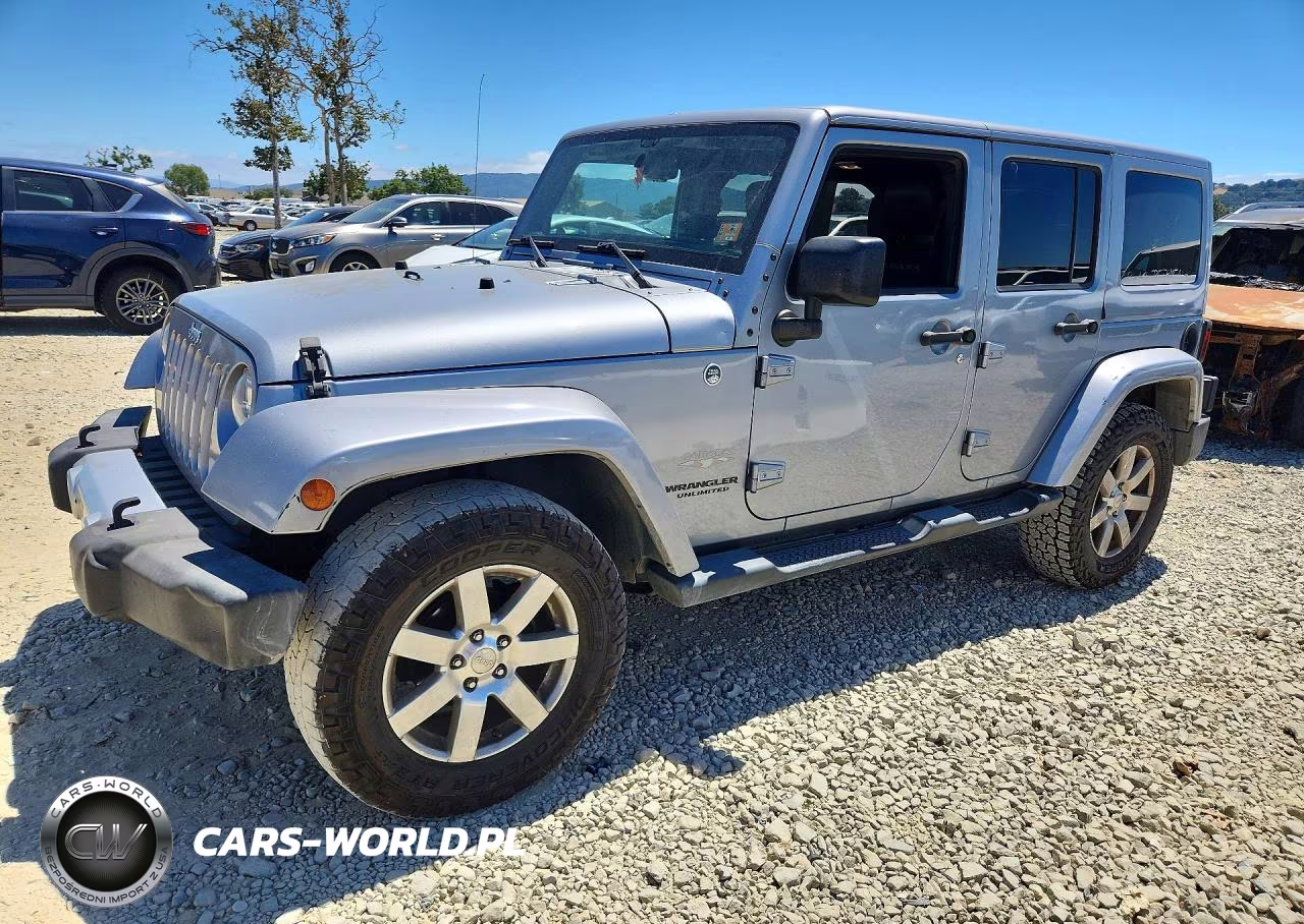 2015 Jeep Wrangler Unlimited Sahara – zdjęcie 1 z 13