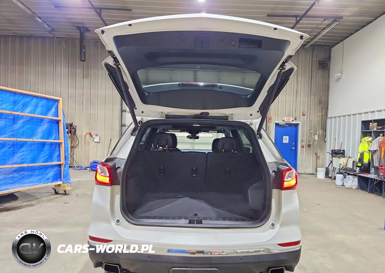 2018 Chevrolet Equinox Premier VIN:2GNAXWEX2J6345992 - 6
