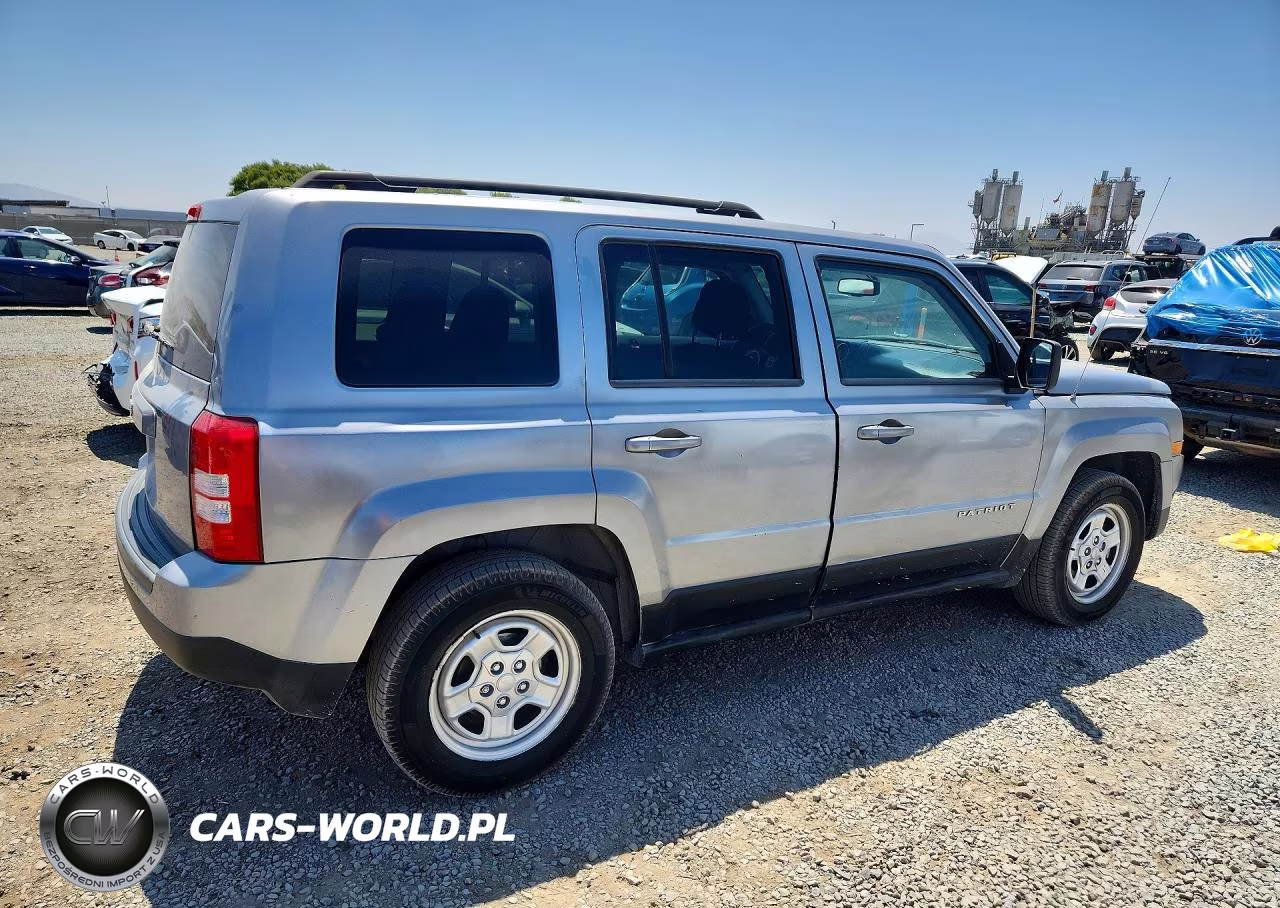 2016 Jeep Patriot Sport VIN:1C4NJPBA8GD526462 - 3