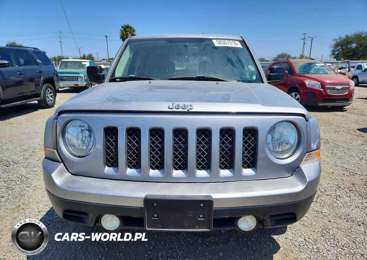 2016 Jeep Patriot Sport VIN:1C4NJPBA8GD526462 - 5