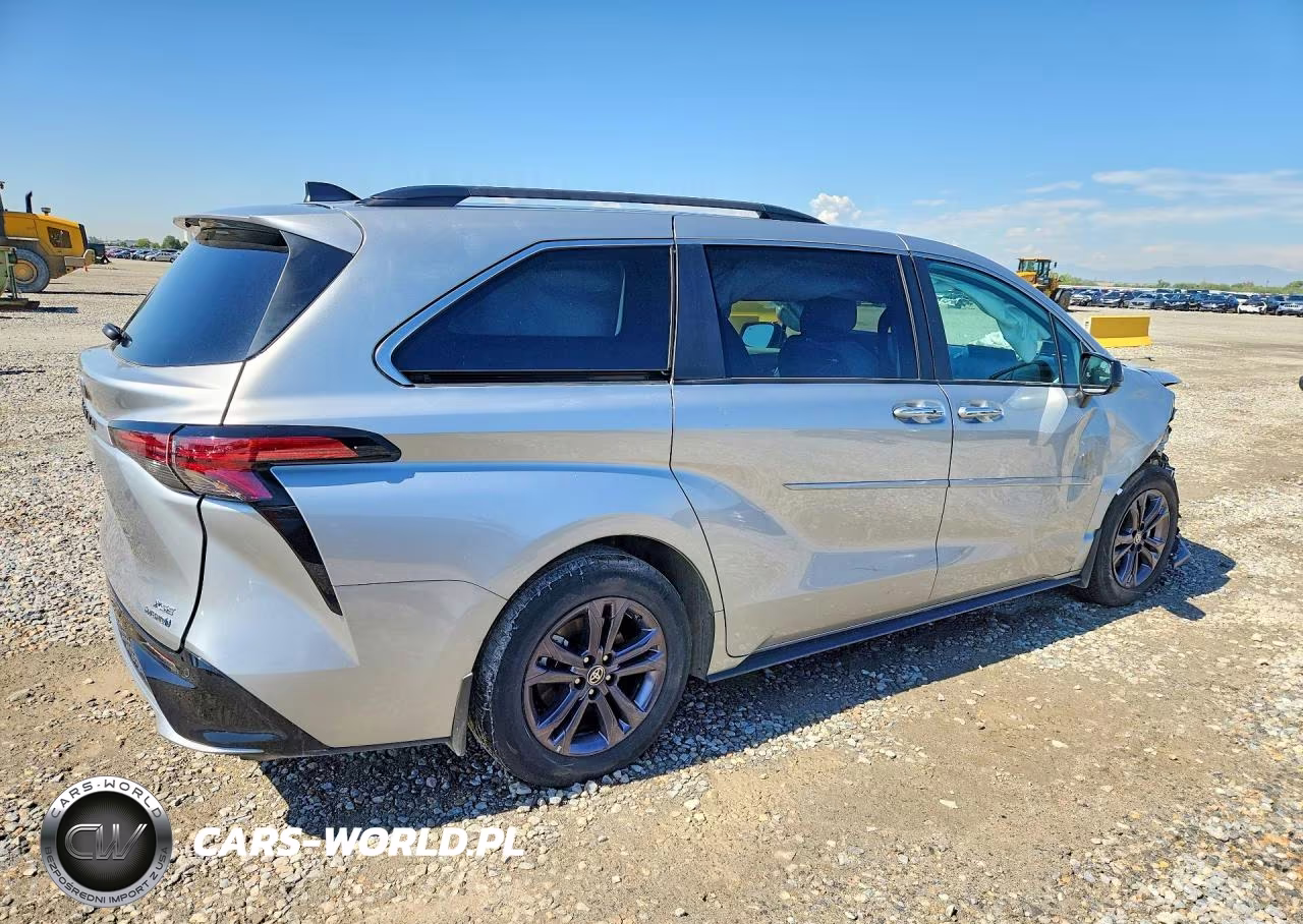 2024 Toyota Sienna Xse VIN:5TDDSKFC3RS146332 - 3