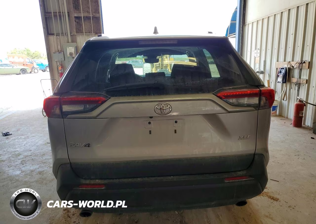 2021 Toyota Rav4 Xle VIN:2T3W1RFV9MC168947 - 6