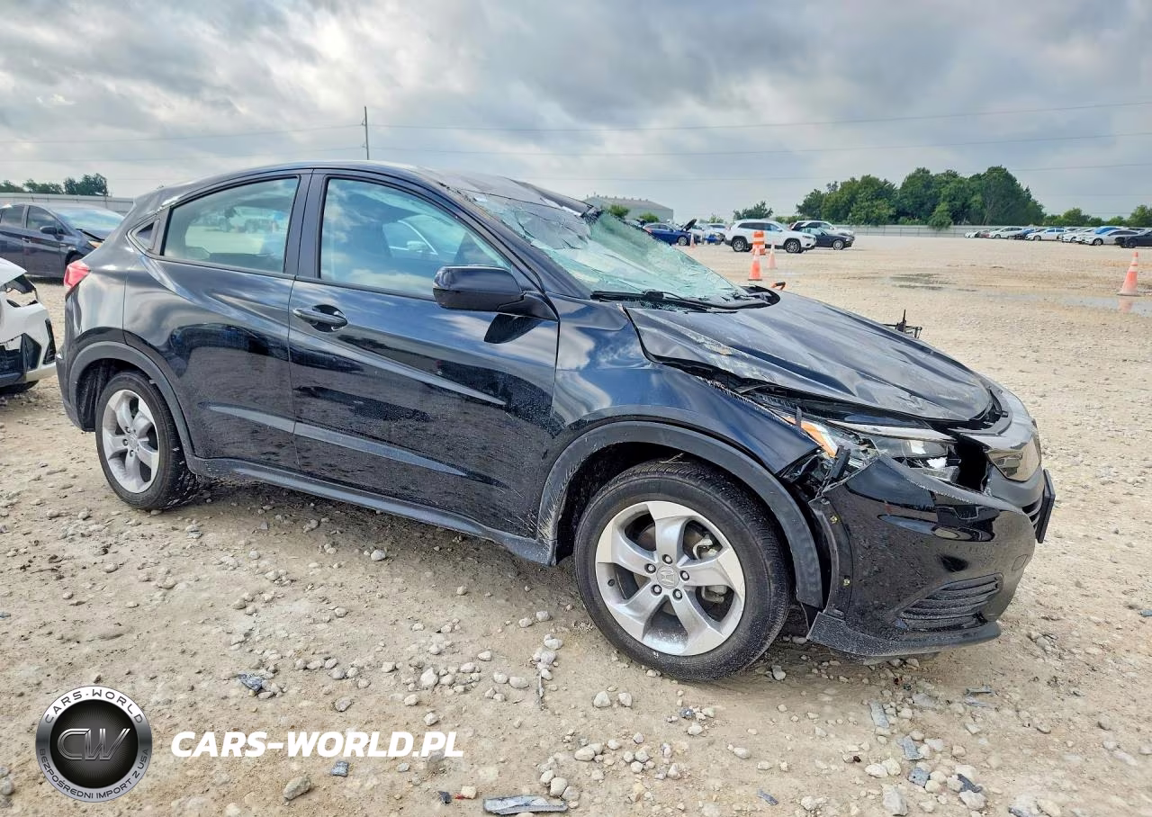 2021 Honda Hr-V Lx VIN:3CZRU5H37MM717936 - 4