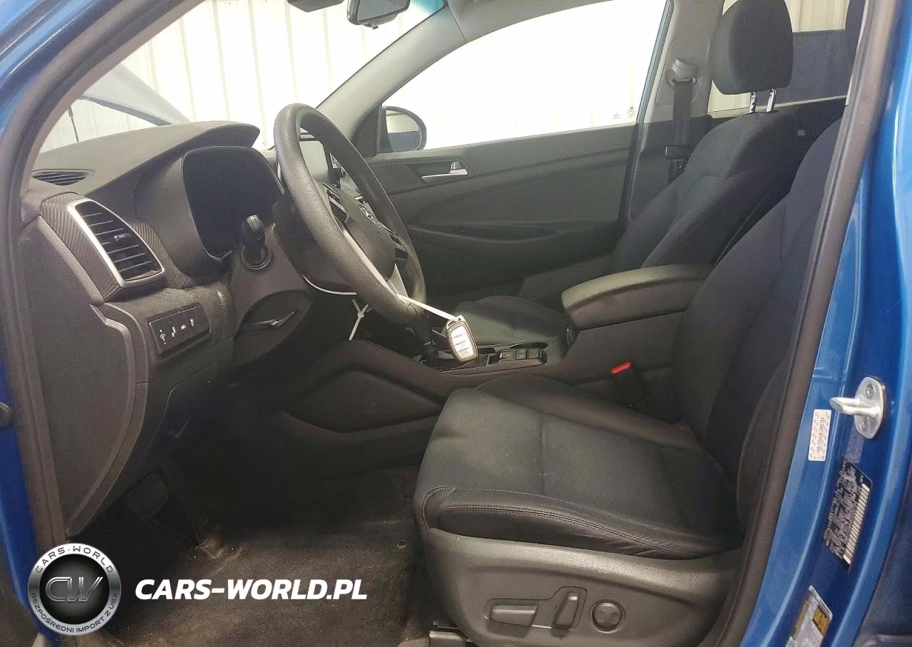 2019 Hyundai Tucson Value VIN:KM8J33A44KU000704 - 7
