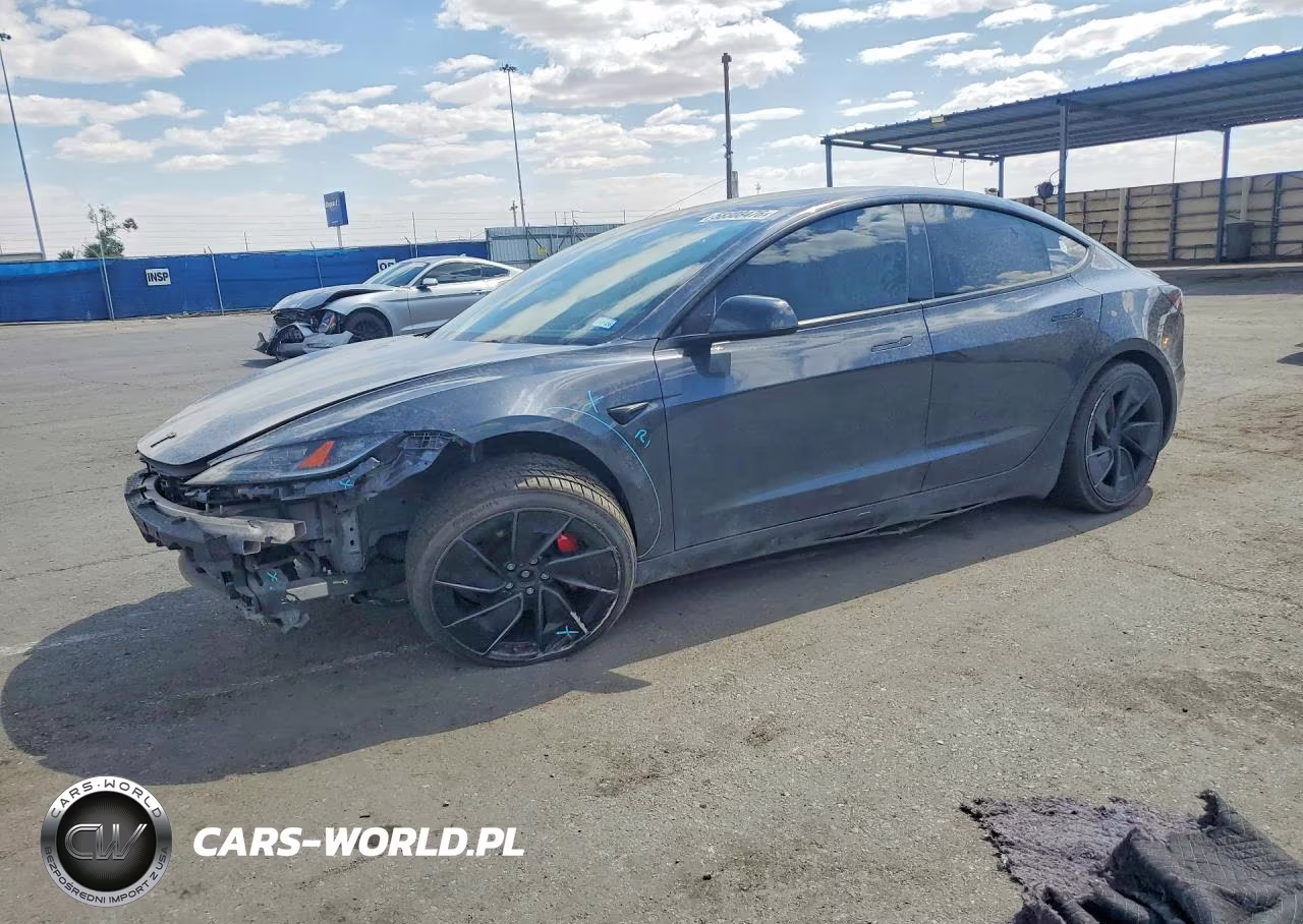 2024 Tesla Model 3 – zdjęcie 1 z 12