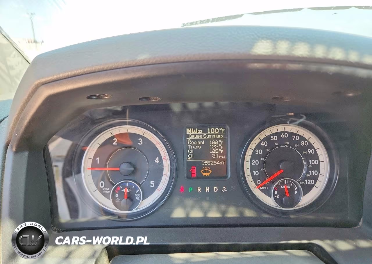 2018 Ram 5500 VIN:3C7WRMBL0JG180899 - 9