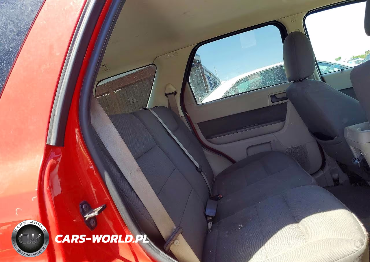 2009 Ford Escape Xlt VIN:1FMCU03729KA19687 - 11