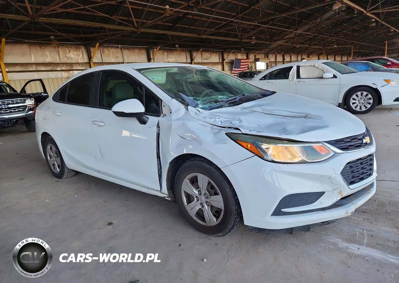 2018 Chevrolet Cruze Ls VIN:1G1BC5SM0J7150866 - 4