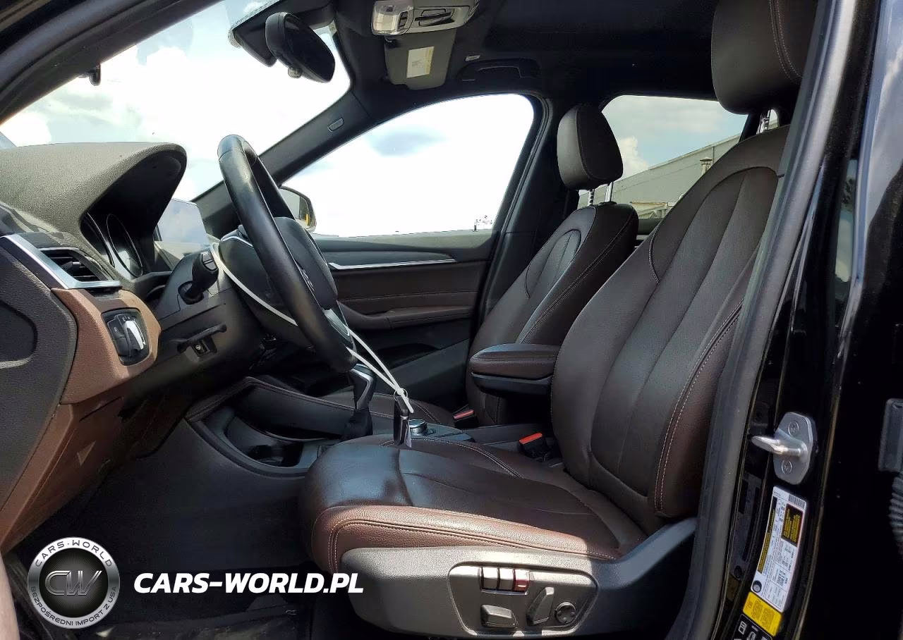 2019 BMW X1 xDrive28I VIN:WBXHT3C54K5L35418 - 7