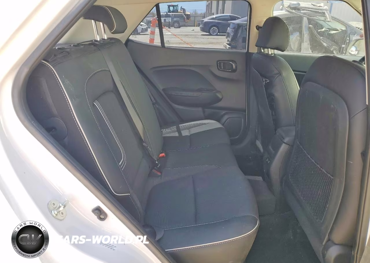 2024 Hyundai Venue Limited VIN:KMHRC8A36RU325971 - 11