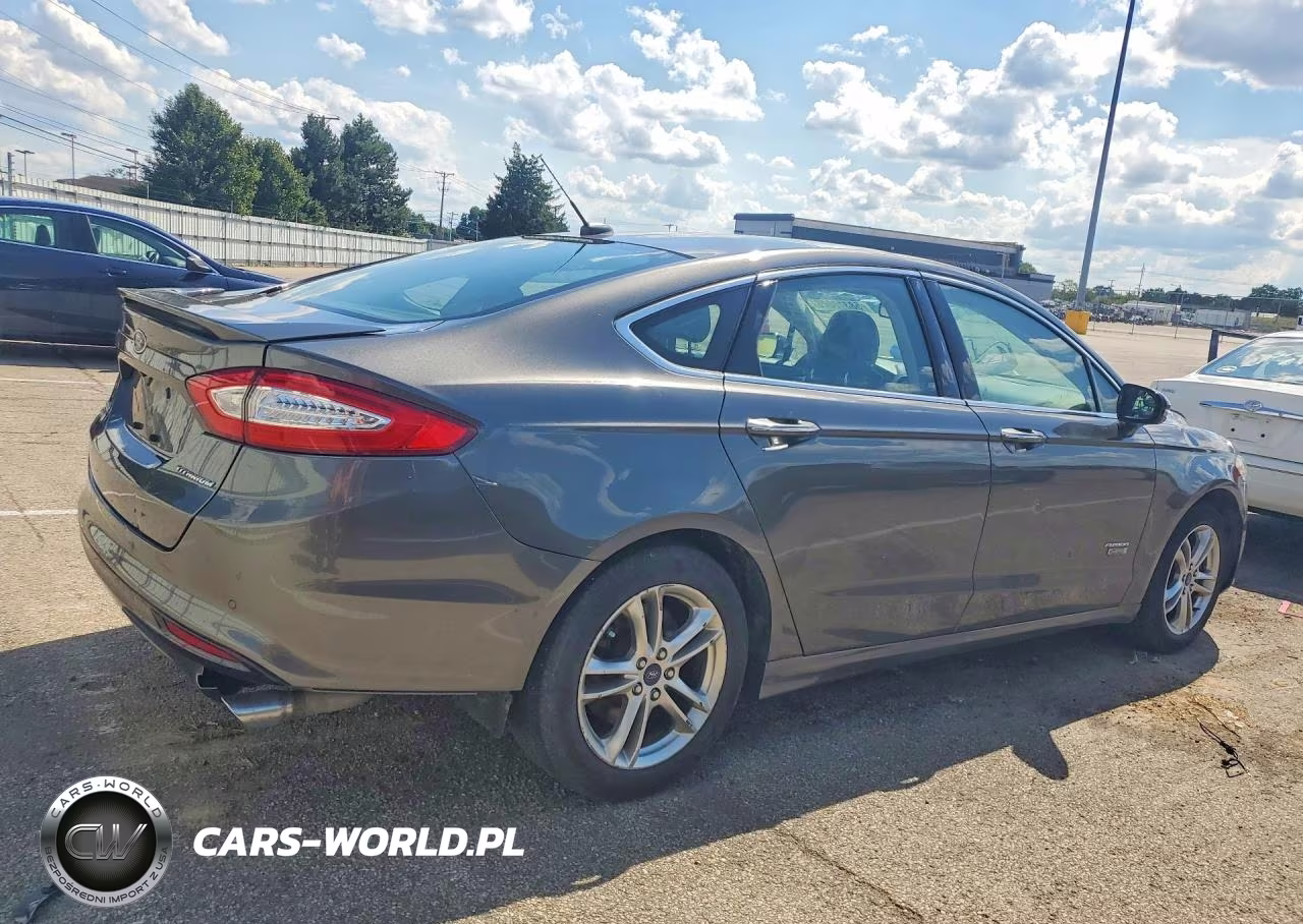 2016 Ford Fusion Titanium Phev VIN:3FA6P0SU3GR272175 - 3