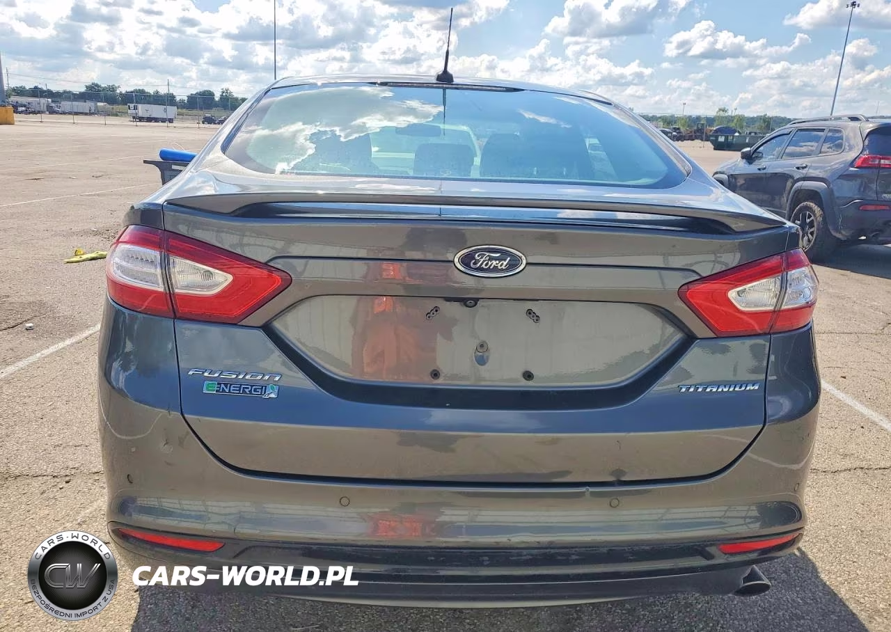 2016 Ford Fusion Titanium Phev VIN:3FA6P0SU3GR272175 - 6