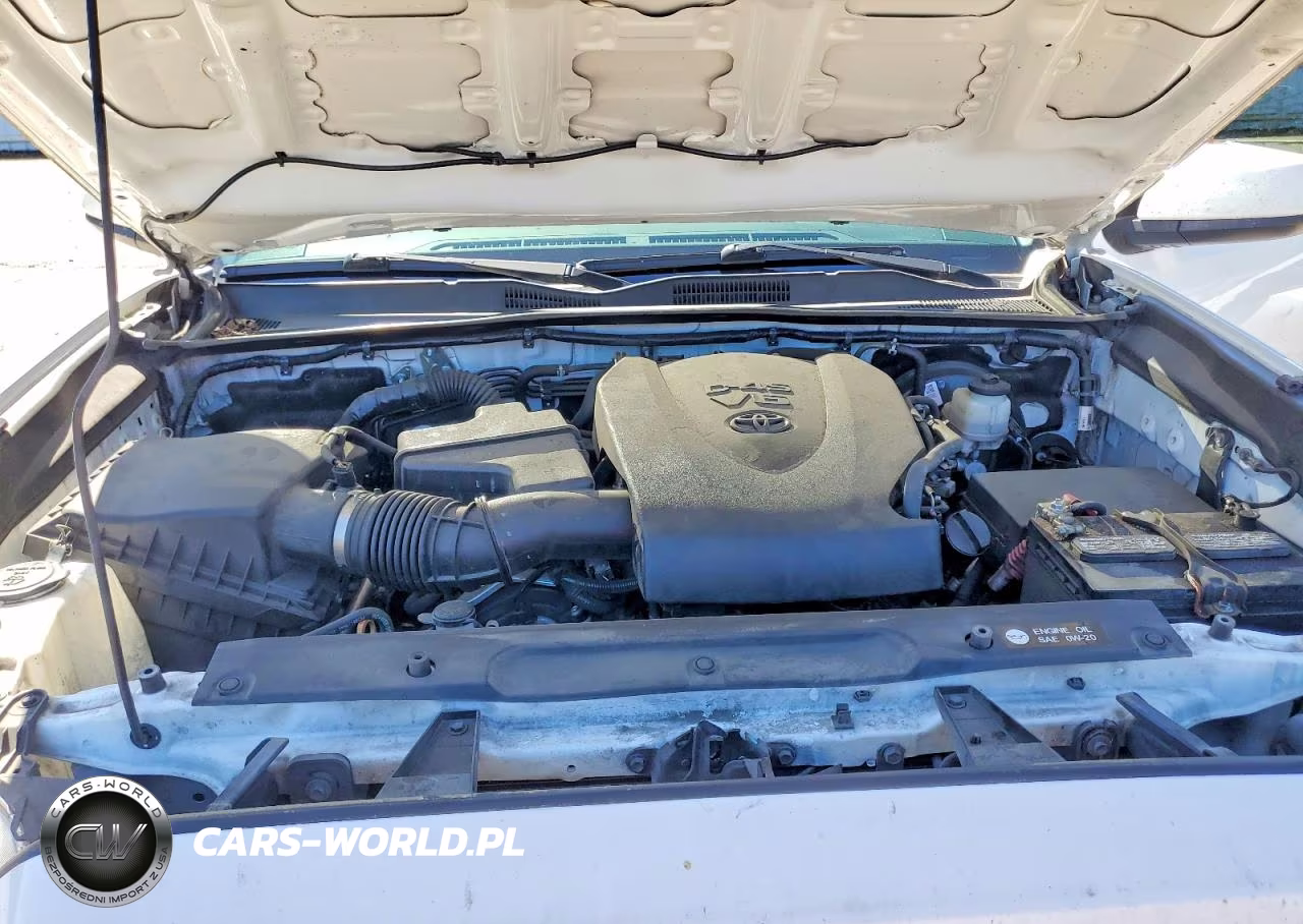 2018 Toyota Tacoma Sr V6 VIN:3TMCZ5AN5JM187728 - 11