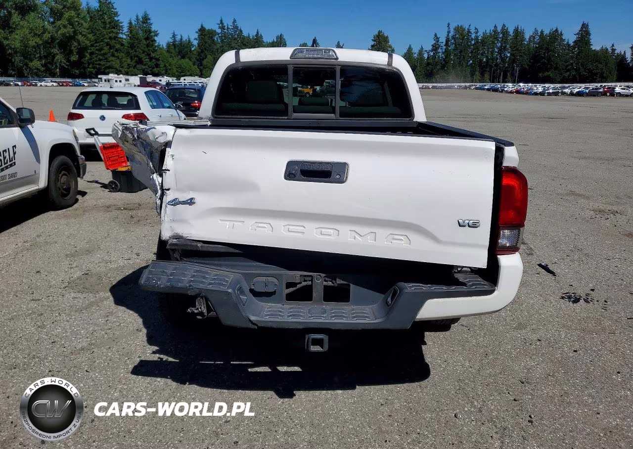 2018 Toyota Tacoma Sr V6 VIN:3TMCZ5AN5JM187728 - 6