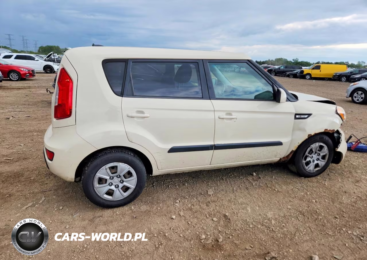 2012 Kia Soul Base VIN:KNDJT2A54C7408143 - 3