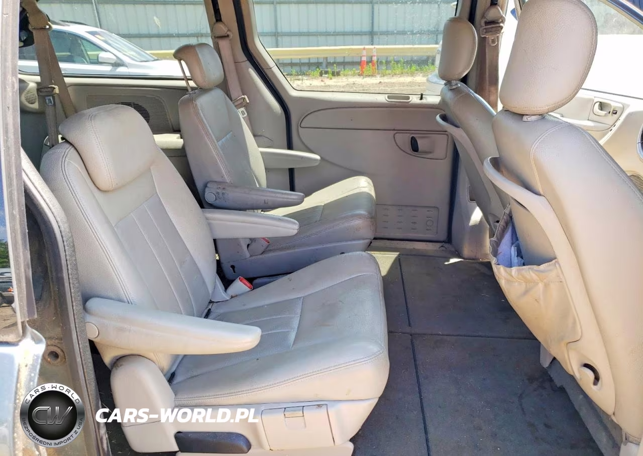 2005 Dodge Grand Caravan Sxt VIN:2D4GP44L35R262052 - 11