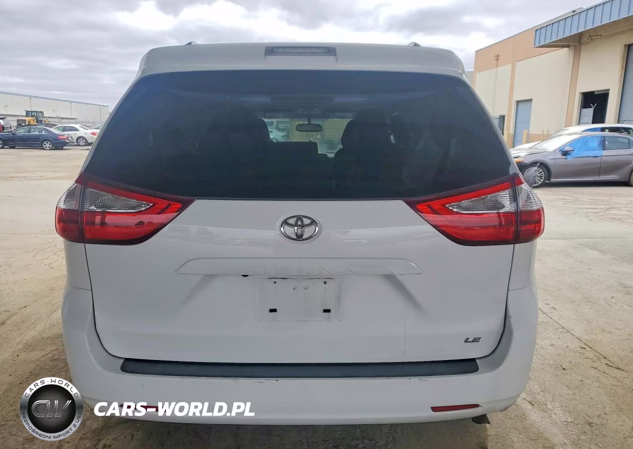 2017 Toyota Sienna Le VIN:5TDKZ3DC3HS883024 - 6