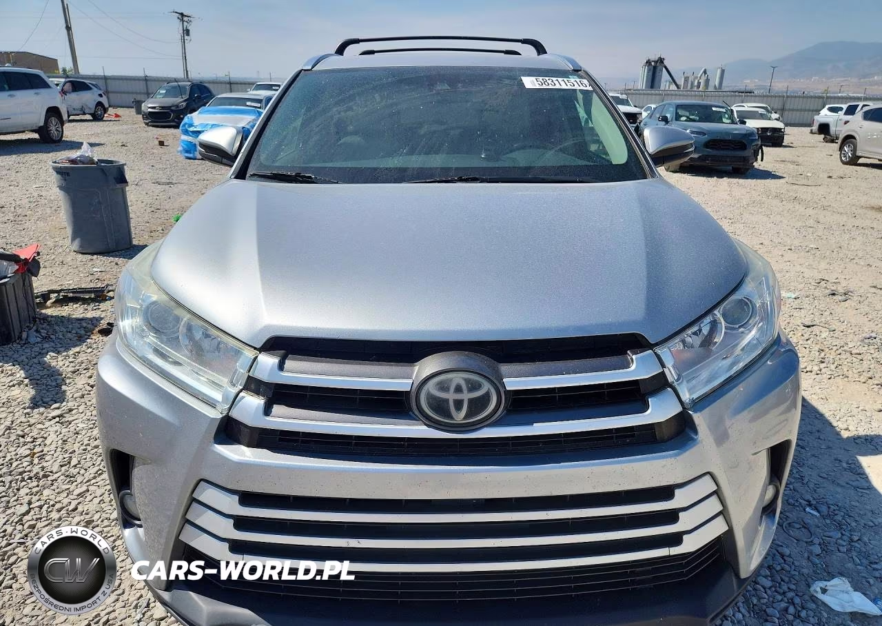 2017 Toyota Highlander Xle VIN:5TDJZRFH6HS465225 - 5