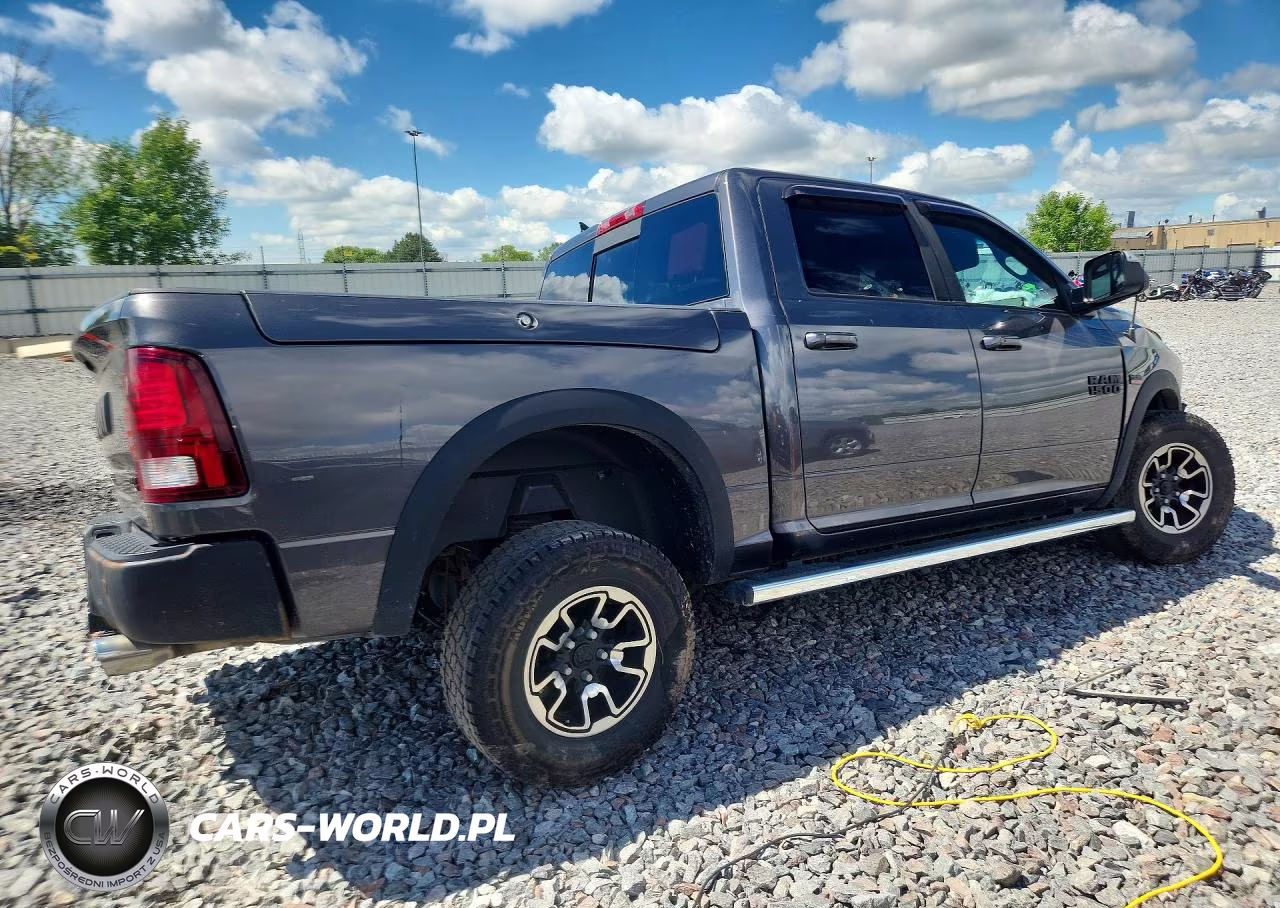 2016 Ram 1500 Rebel VIN:1C6RR7YT3GS100183 - 3