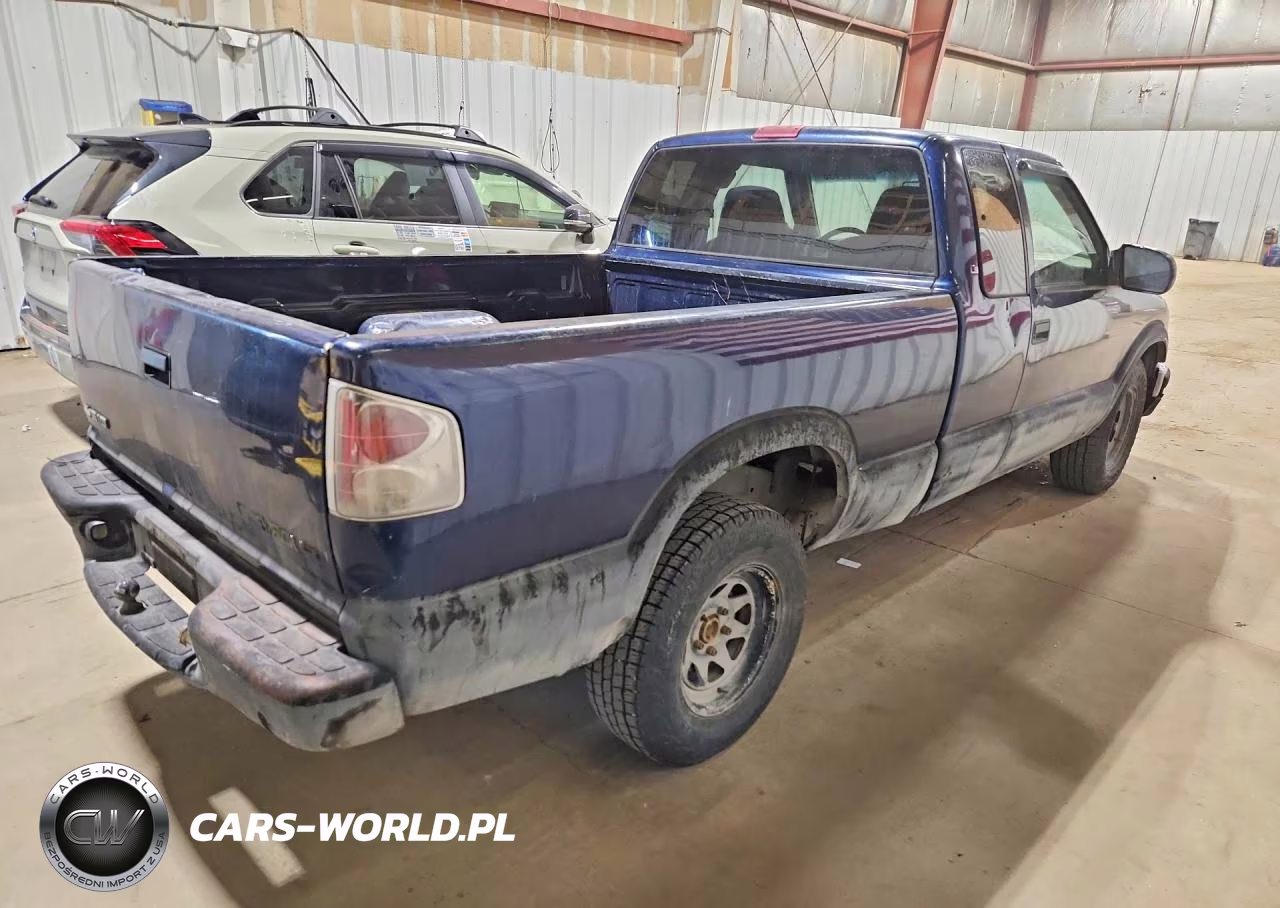 2000 Chevrolet S Truck S10 VIN:1GCCS1947Y8149764 - 3