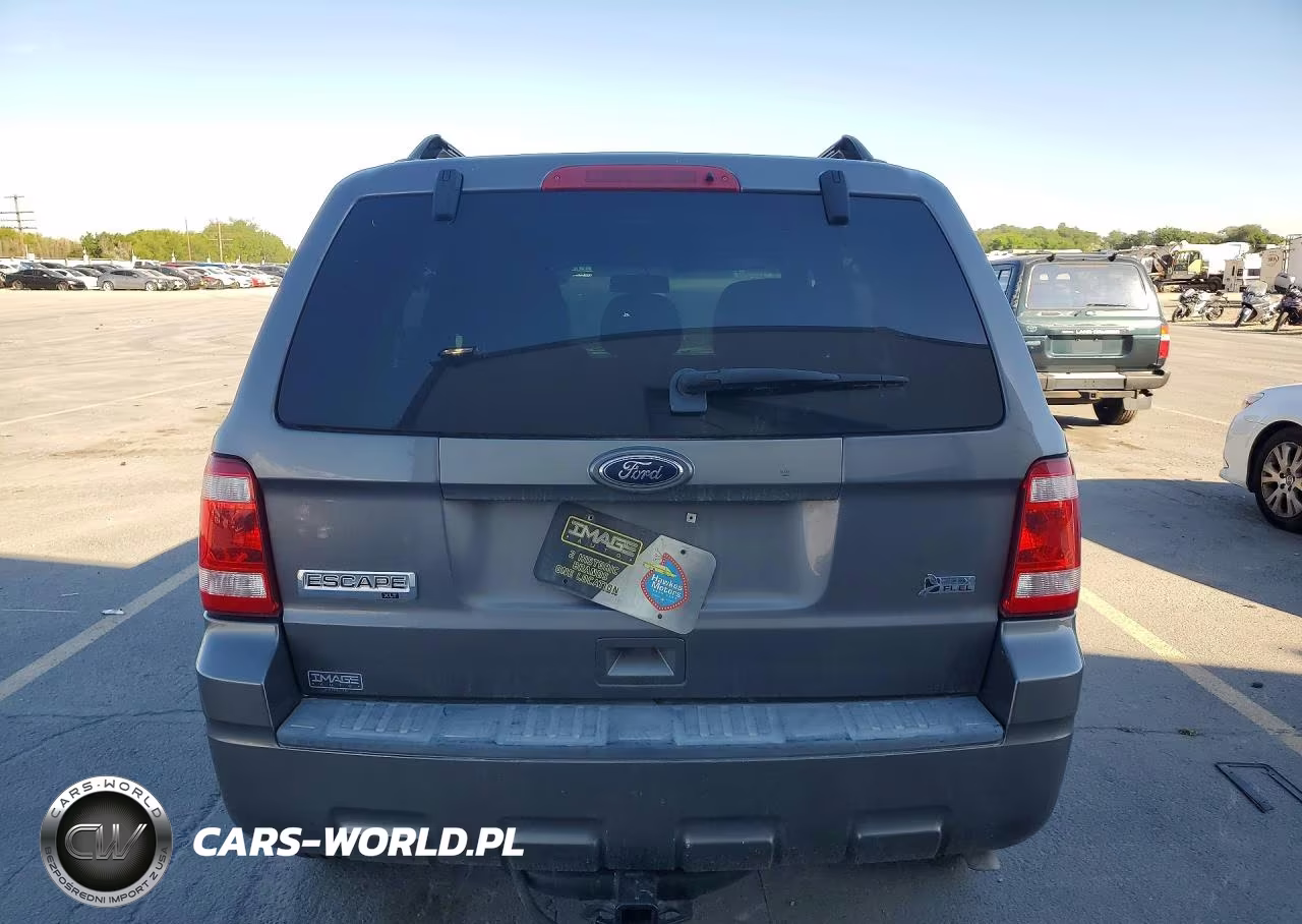 2011 Ford Escape Xlt VIN:1FMCU0DG4BKA16827 - 6
