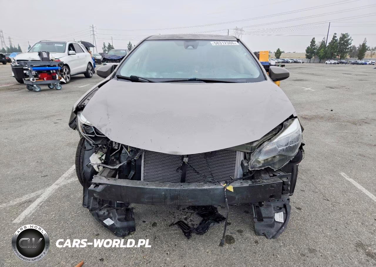 2018 Toyota Corolla L VIN:2T1BURHE1JC099579 - 5