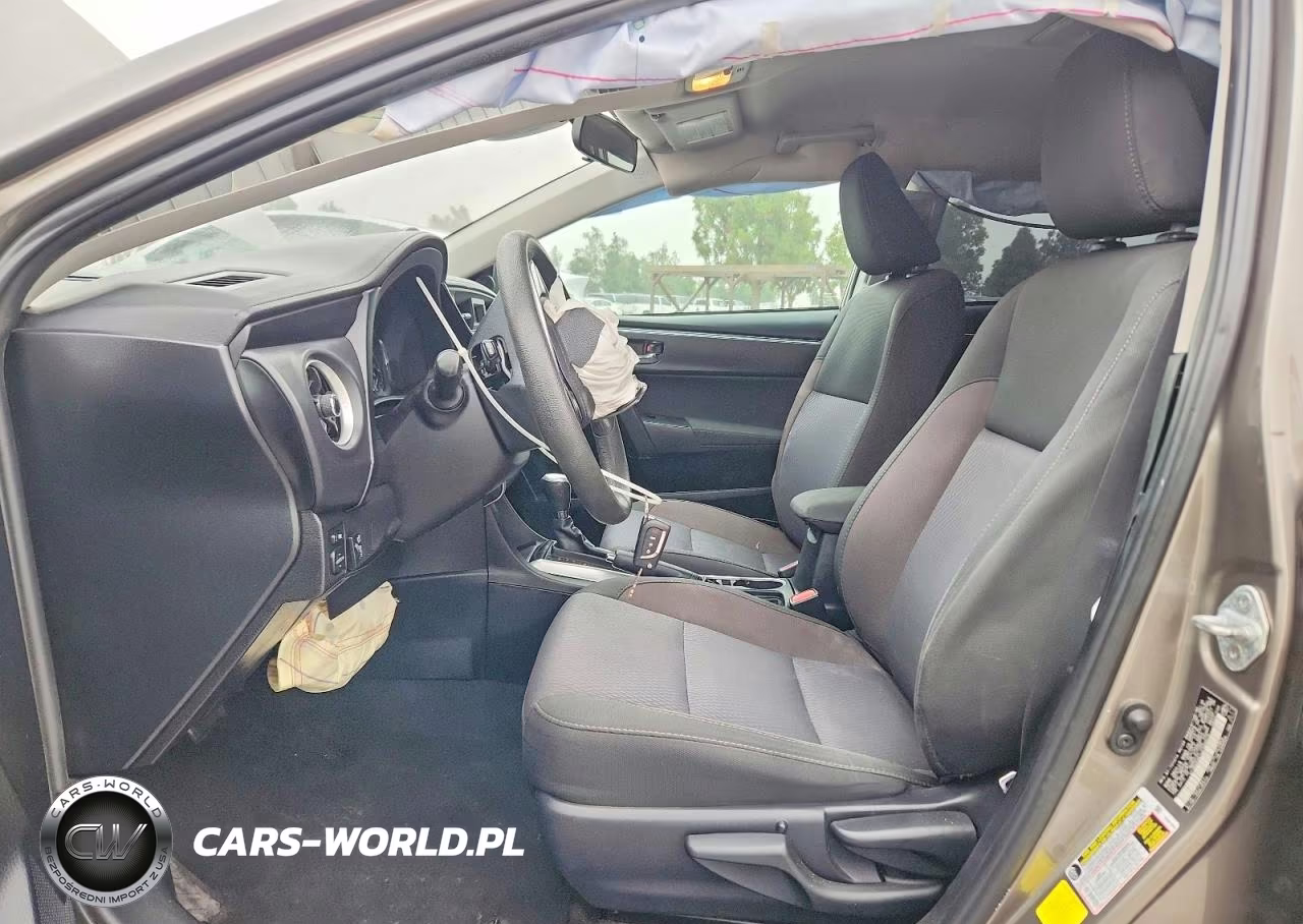 2018 Toyota Corolla L VIN:2T1BURHE1JC099579 - 7