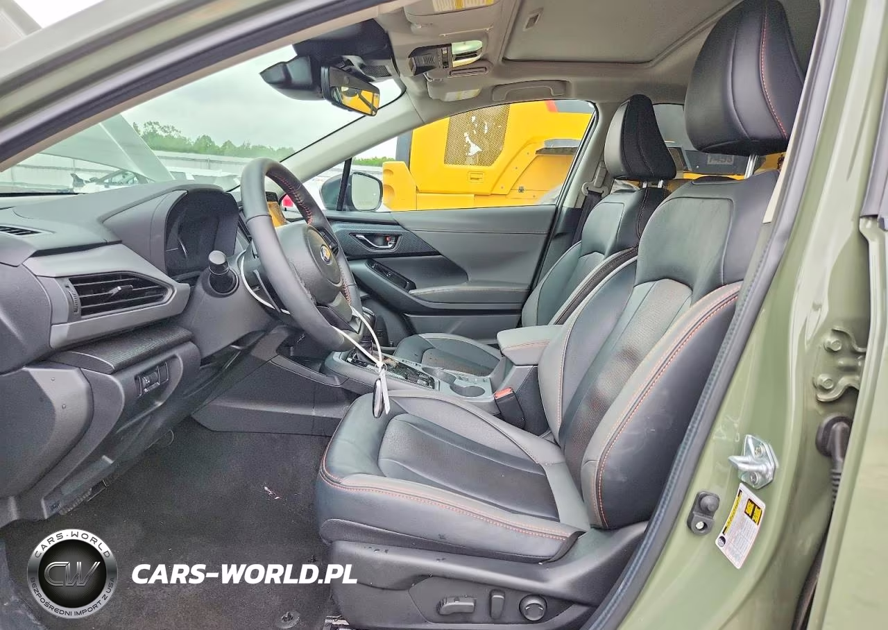 2025 Subaru Crosstrek Limited VIN:4S4GUHN6XS3769102 - 7