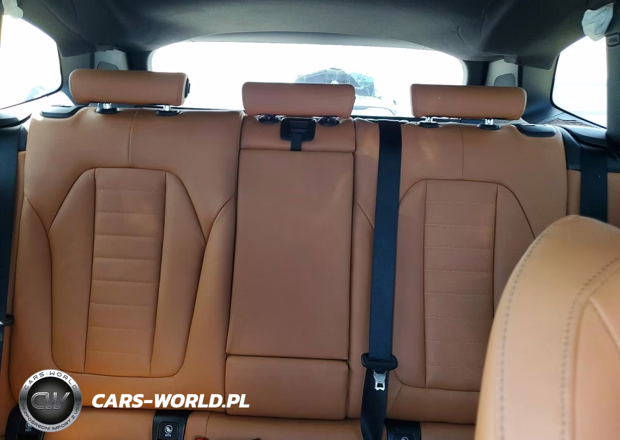 2021 BMW X3 xDrivem40I VIN:5UXTY9C0XM9H48750 - 10