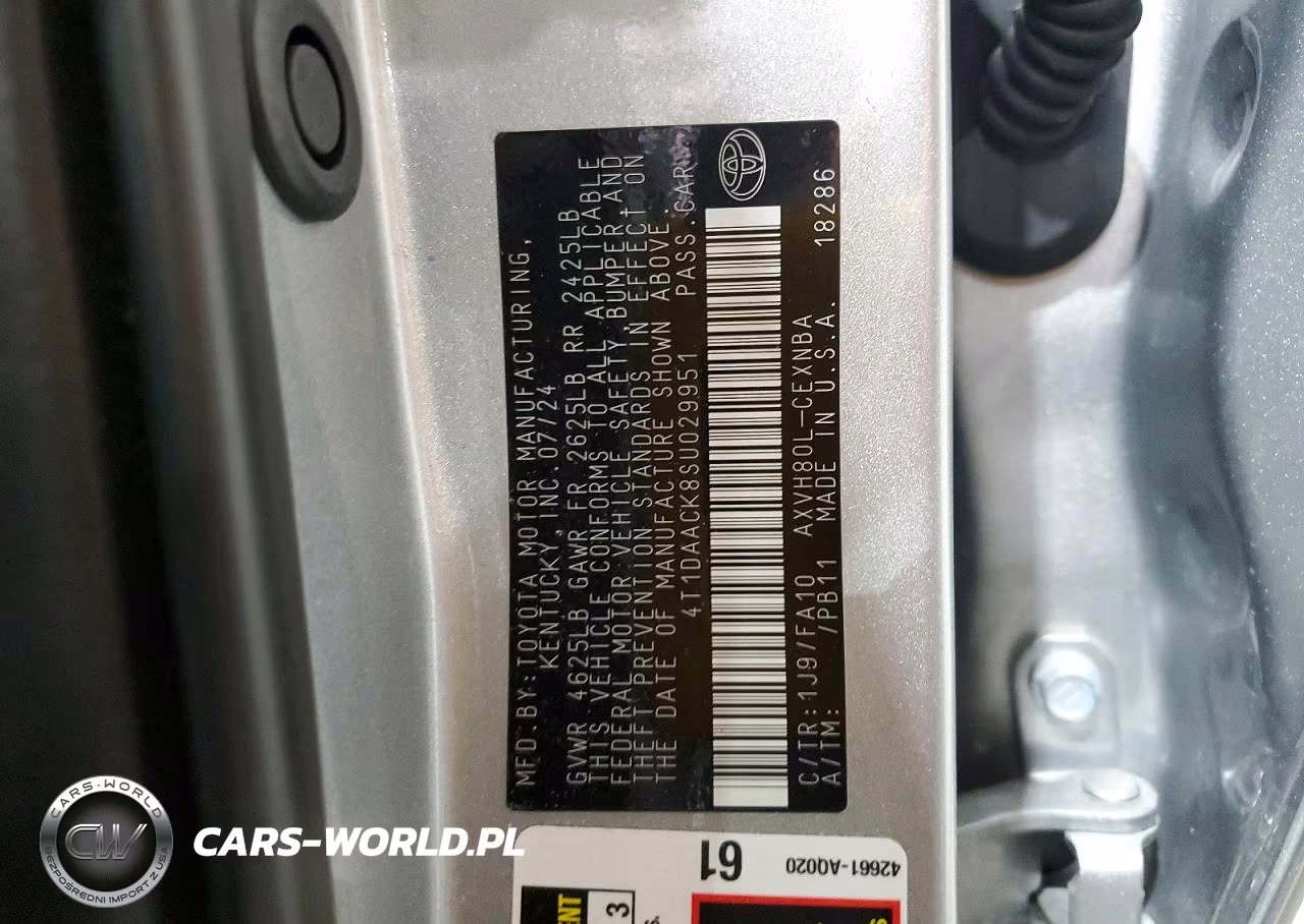2025 Toyota Camry Le VIN:4T1DAACK8SU029951 - 13