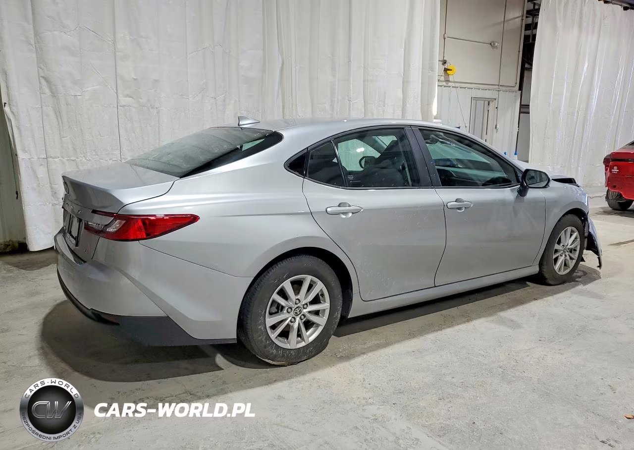 2025 Toyota Camry Le VIN:4T1DAACK8SU029951 - 3