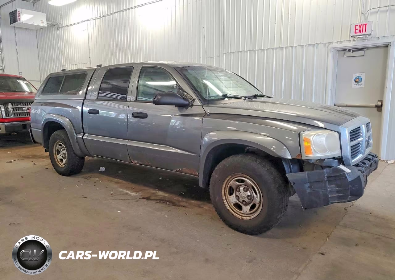 2007 Dodge Dakota Quad VIN:1D3HW28K47S118142 - 4
