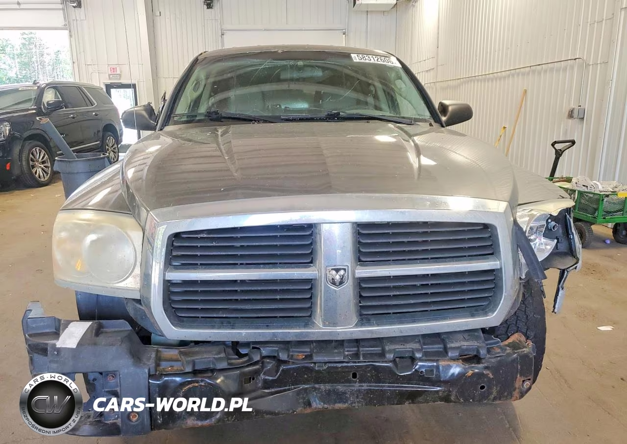 2007 Dodge Dakota Quad VIN:1D3HW28K47S118142 - 5
