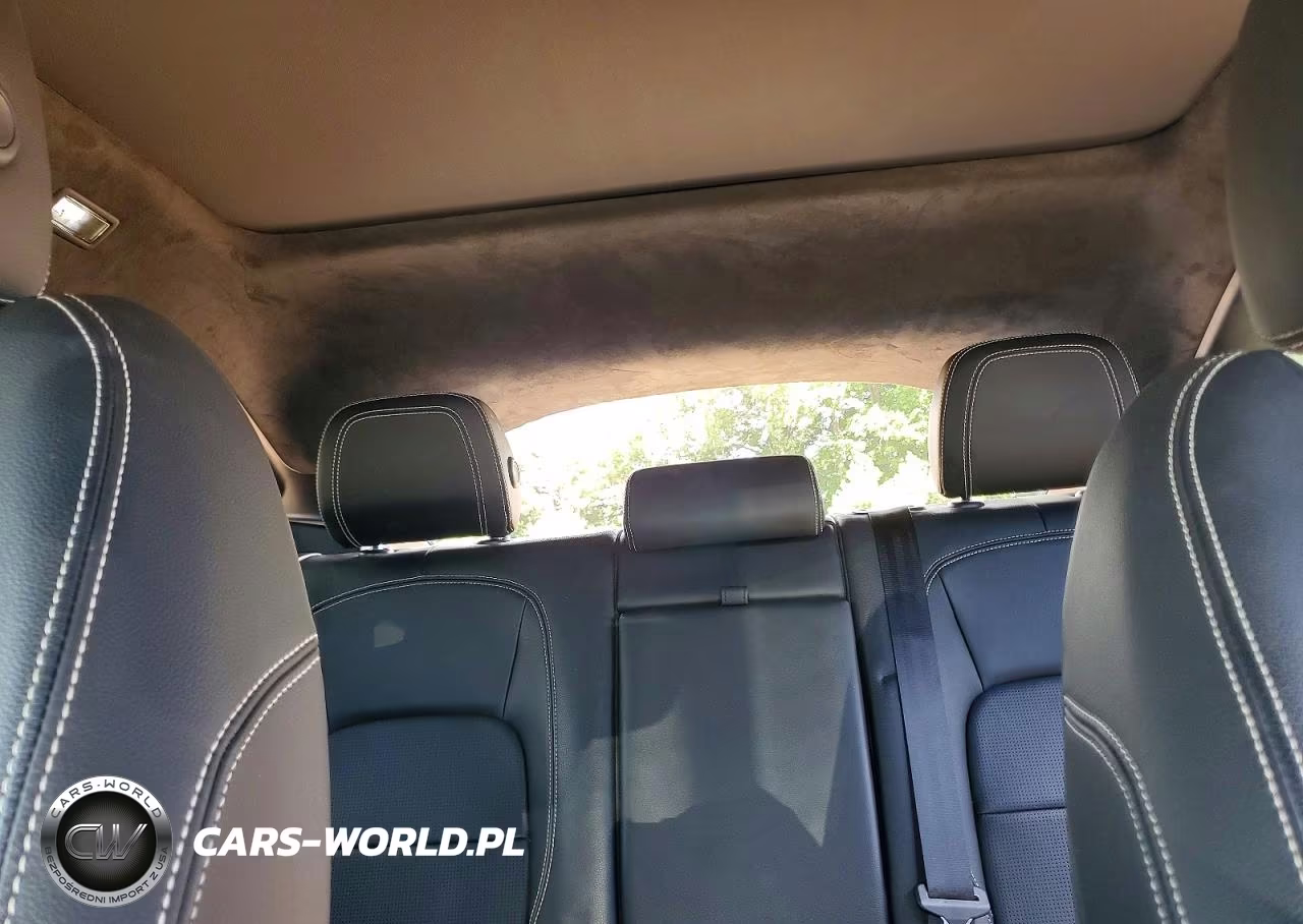 2021 Jaguar E-Pace Sport VIN:SADF12GX4M1020813 - 10