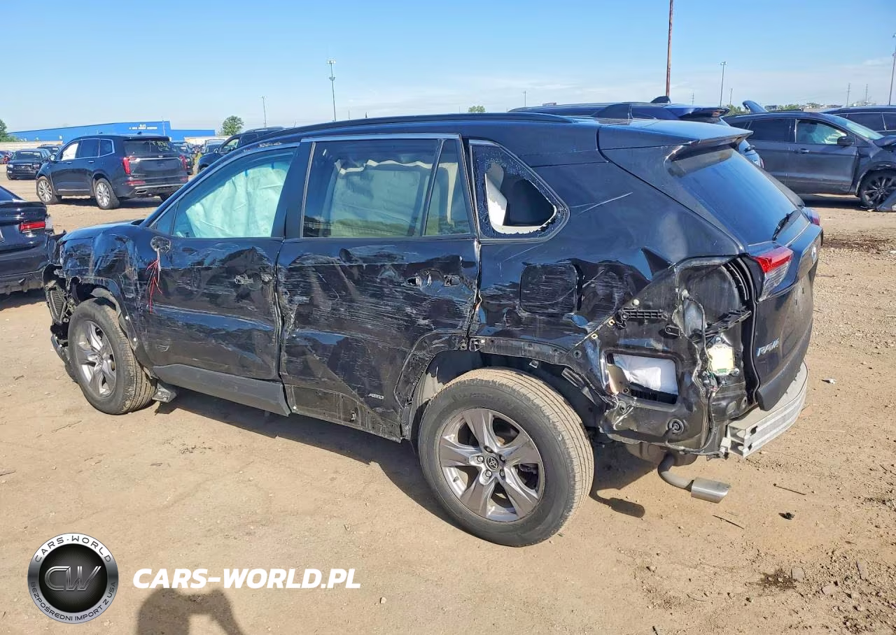 2022 Toyota Rav4 Xle VIN:4T3RWRFV0NU065981 - 2