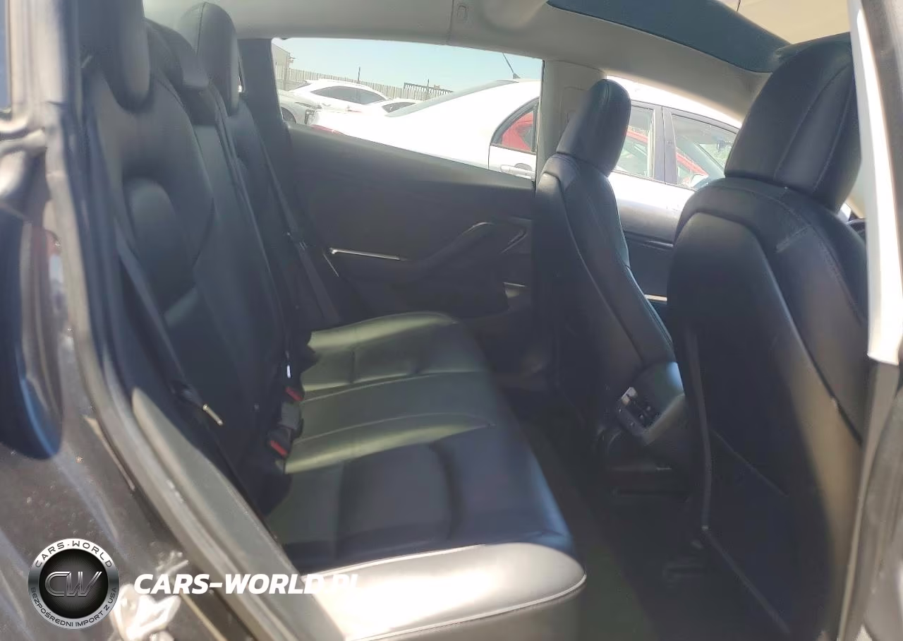 2018 Tesla Model 3 VIN:5YJ3E1EA6JF033268 - 10