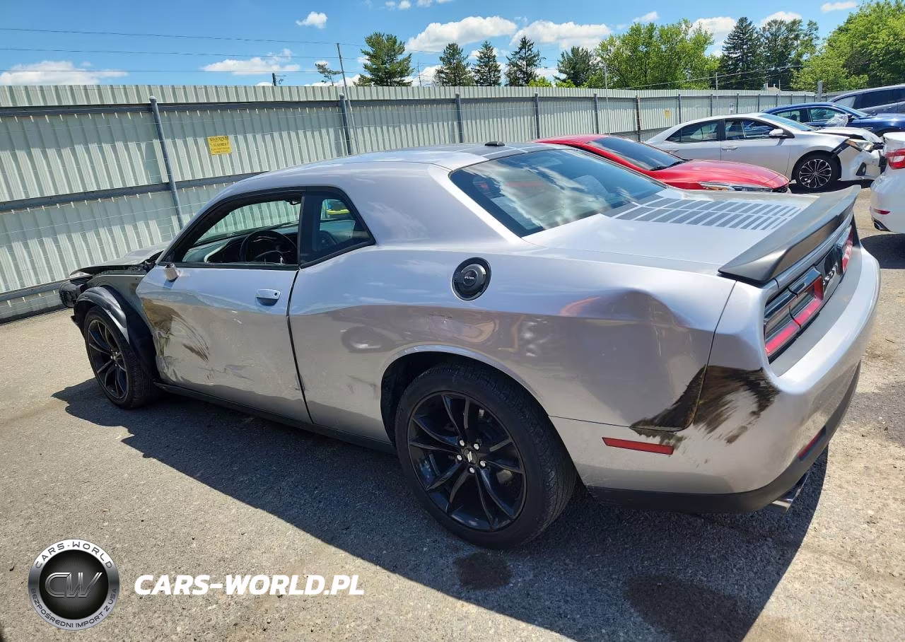2017 Dodge Challenger Sxt