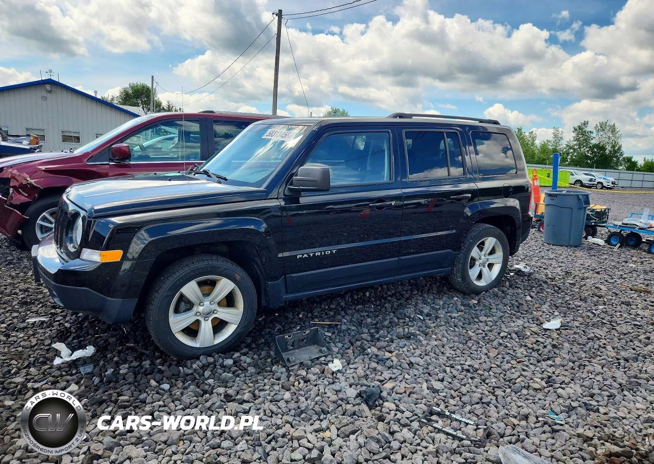 2015 Jeep Patriot Latitude – zdjęcie 1 z 12