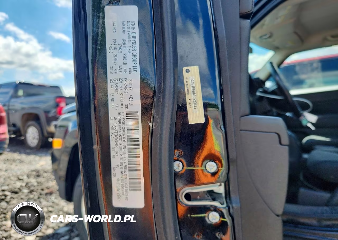 2015 Jeep Patriot Latitude VIN:1C4NJPFB8FD203871 - 12