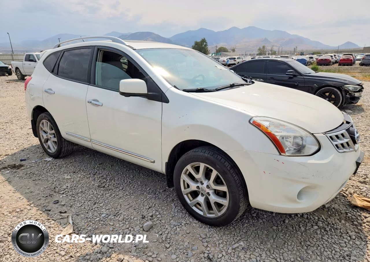 2012 Nissan Rogue S VIN:JN8AS5MV8CW366540 - 4