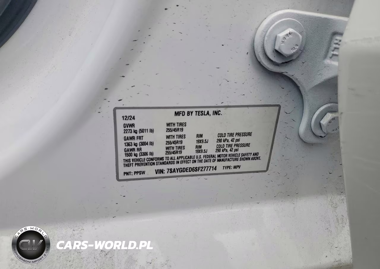 2025 Tesla Model Y VIN:7SAYGDED6SF277714 - 14