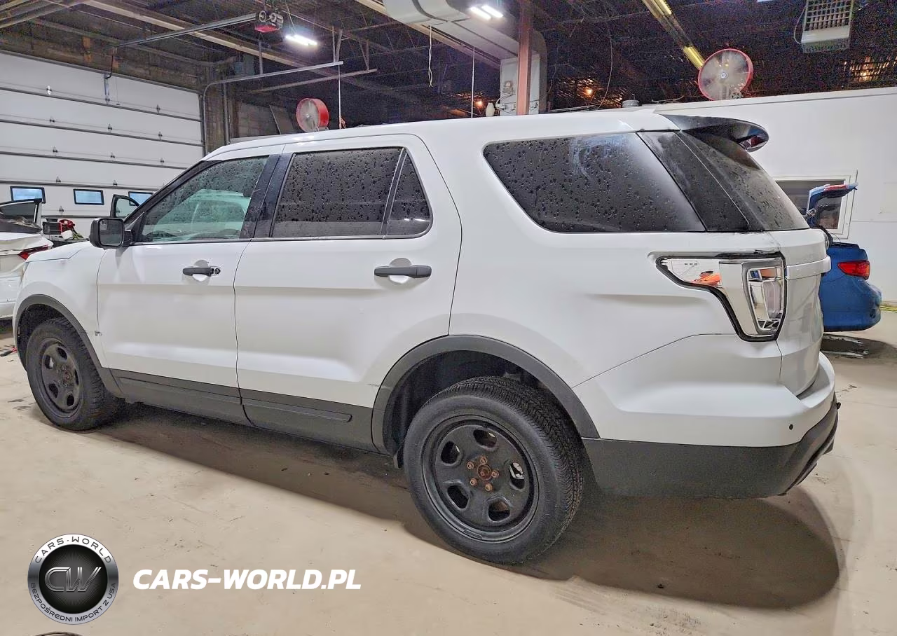 2017 Ford Explorer Police Interceptor VIN:1FM5K8AR2HGA24567 - 2