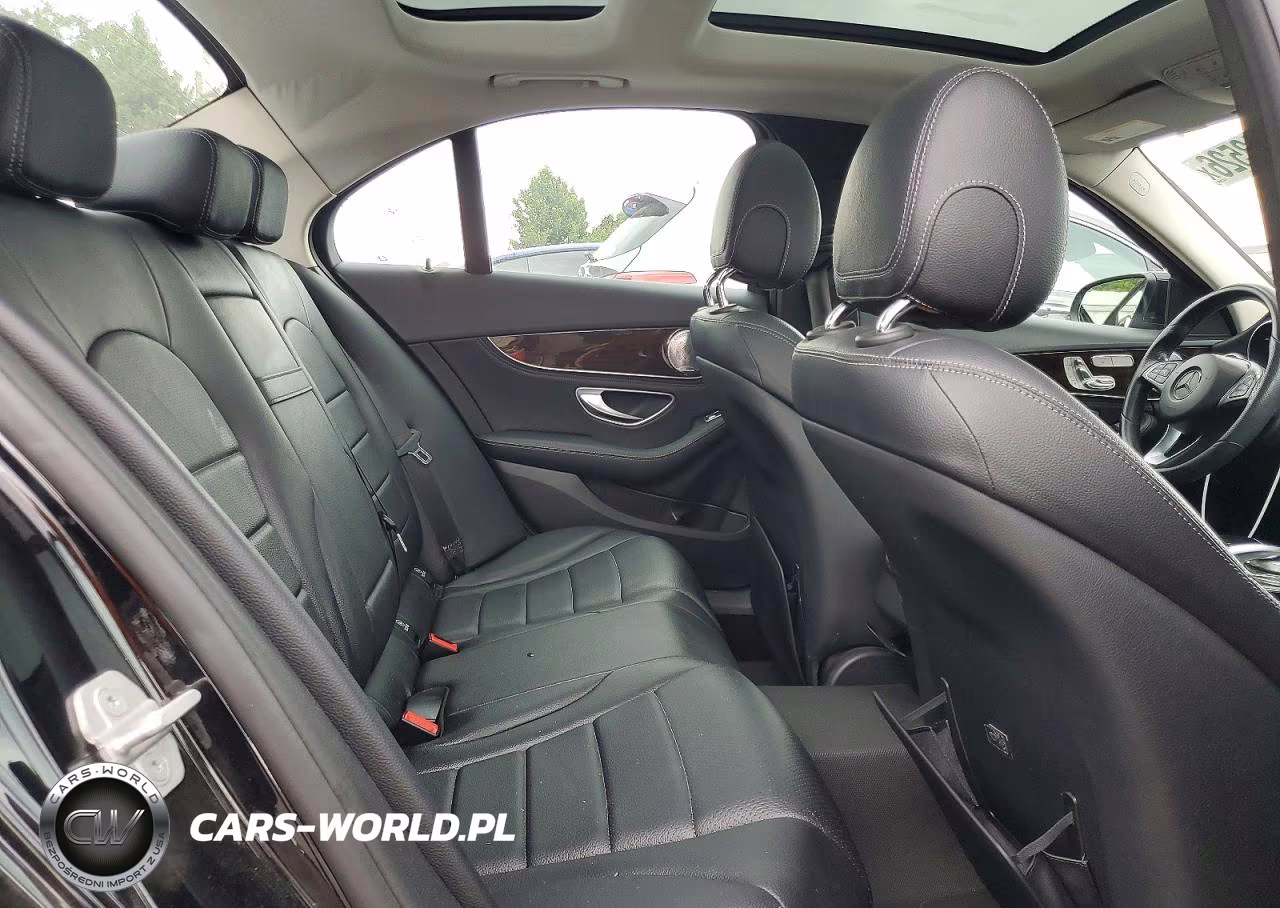 2015 Mercedes-Benz C 300 4Matic VIN:55SWF4KB5FU049086 - 10